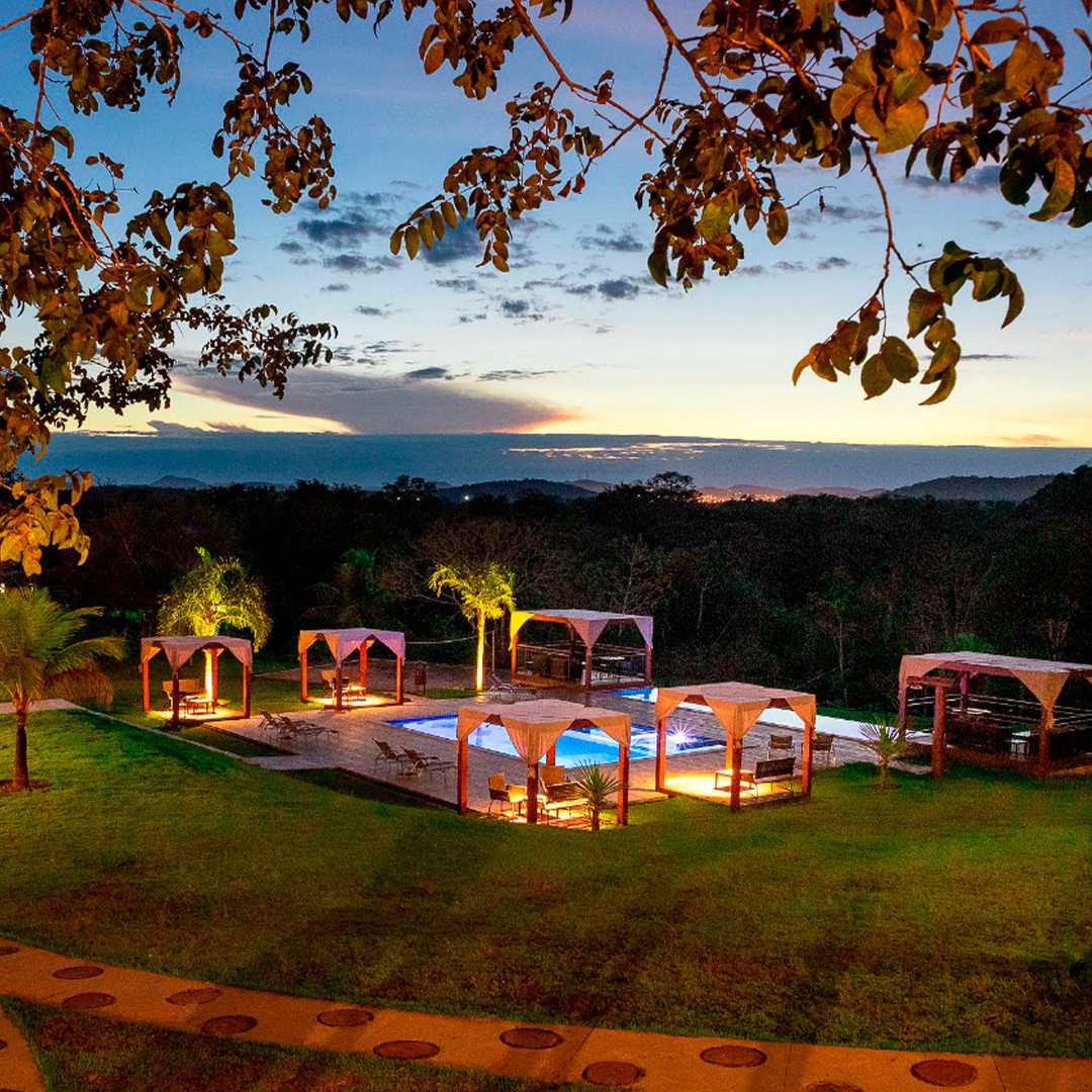 Hotel 4